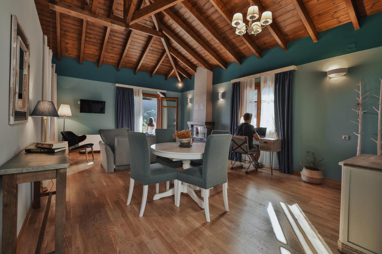 Rouista Tzoumerka Resort Vourgareli Luaran gambar