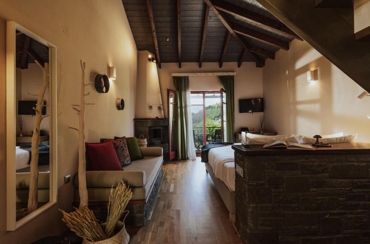 Rouista Tzoumerka Resort Vourgareli Bilik gambar