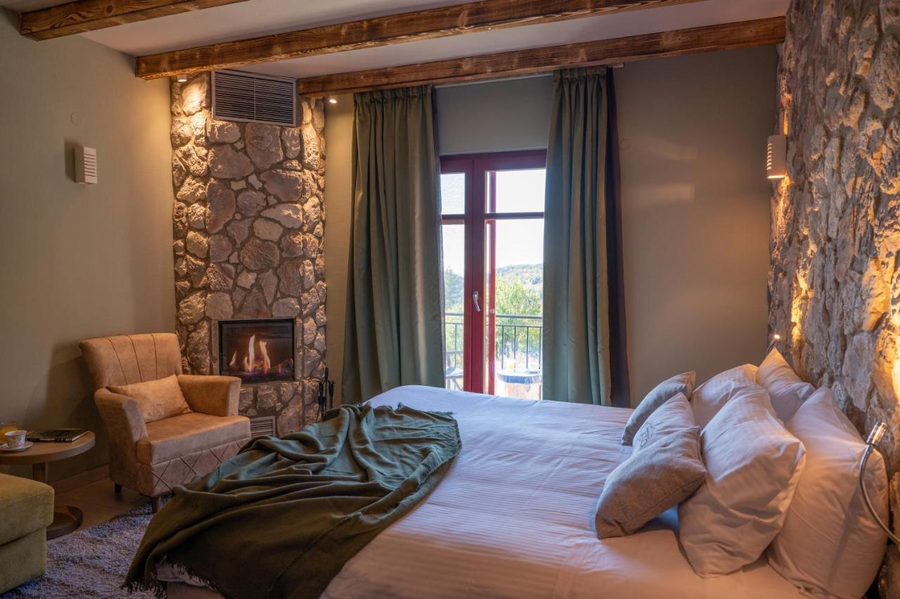 Rouista Tzoumerka Resort Vourgareli Luaran gambar