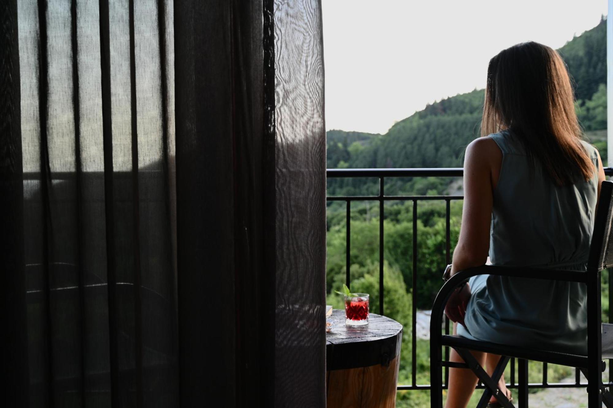 Rouista Tzoumerka Resort Vourgareli Bilik gambar