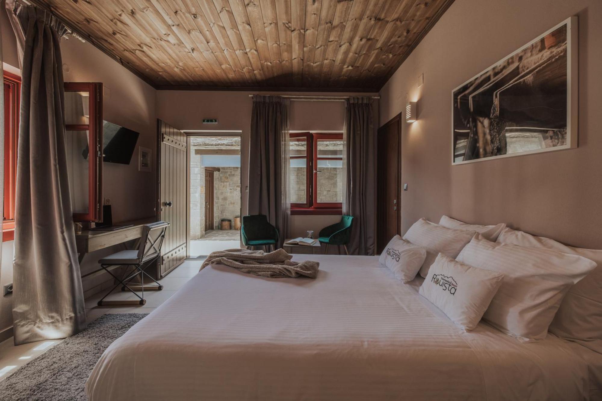 Rouista Tzoumerka Resort Vourgareli Bilik gambar