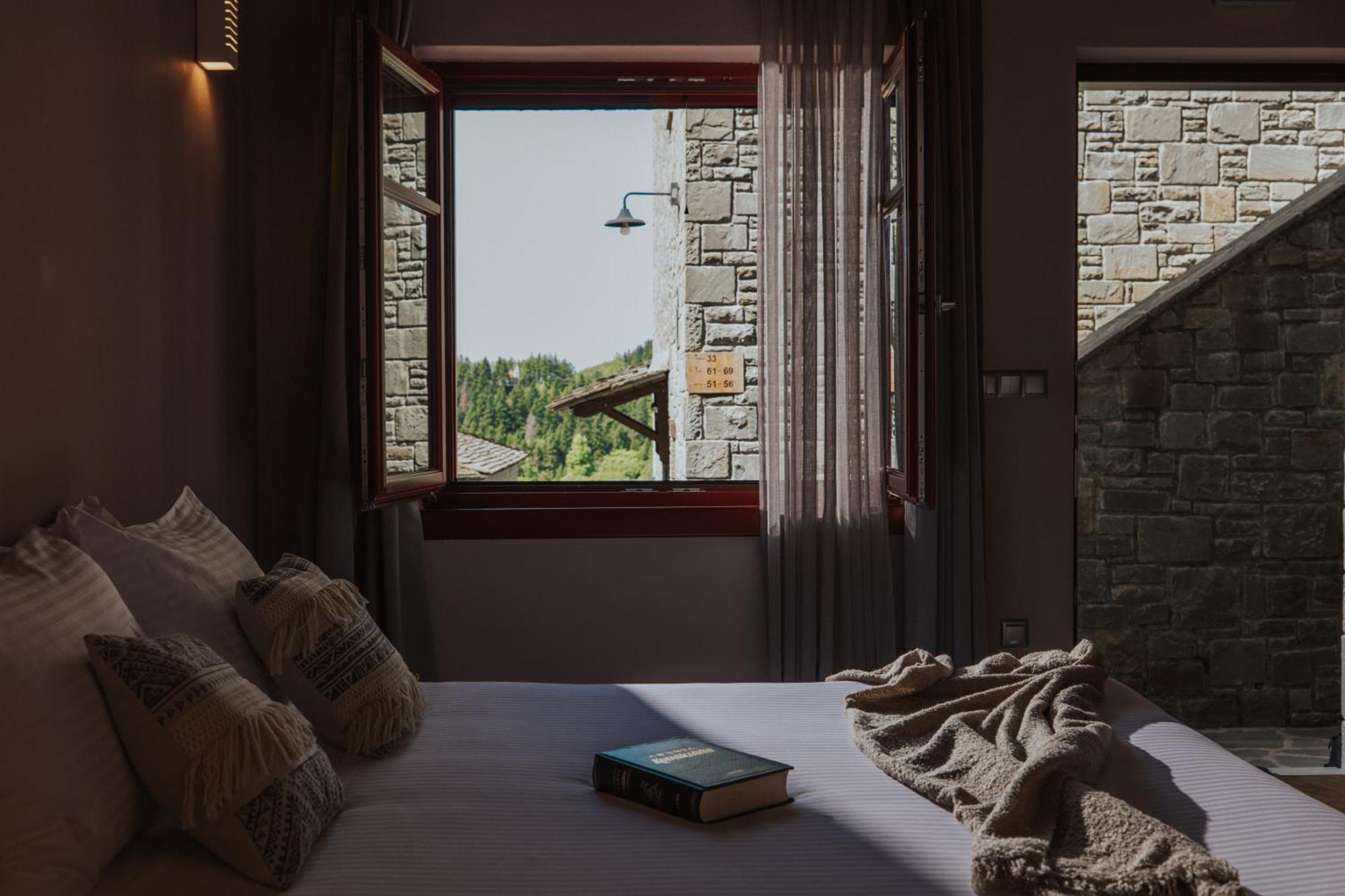 Rouista Tzoumerka Resort Vourgareli Bilik gambar