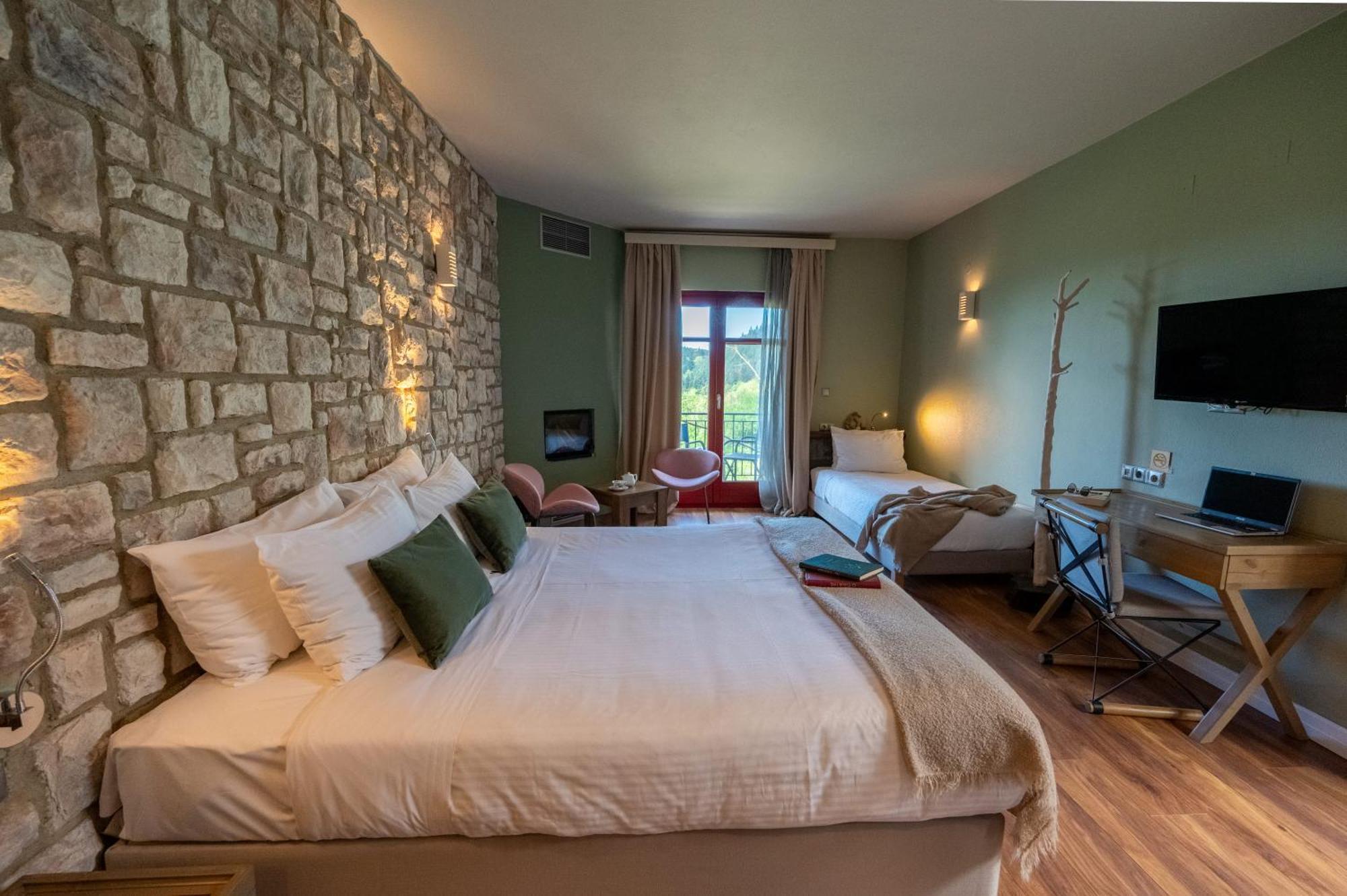 Rouista Tzoumerka Resort Vourgareli Luaran gambar