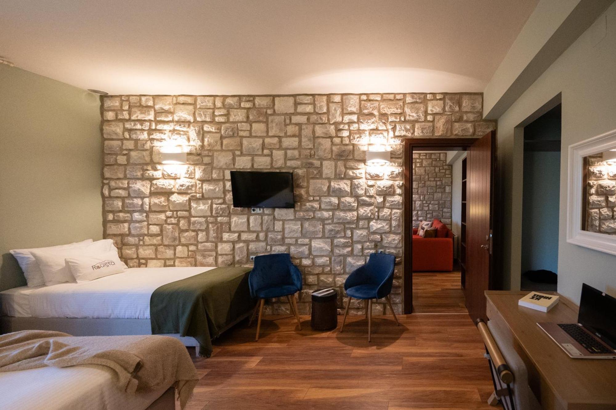 Rouista Tzoumerka Resort Vourgareli Luaran gambar